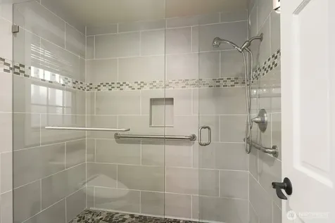 14314 NE 10th Place Bellevue WA 98007