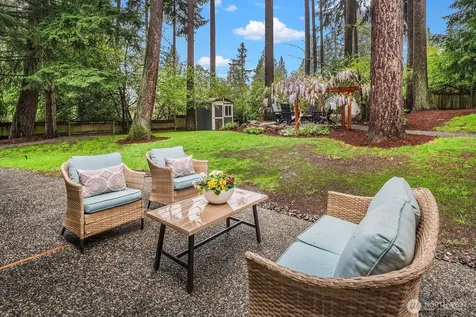 14314 NE 10th Place Bellevue WA 98007