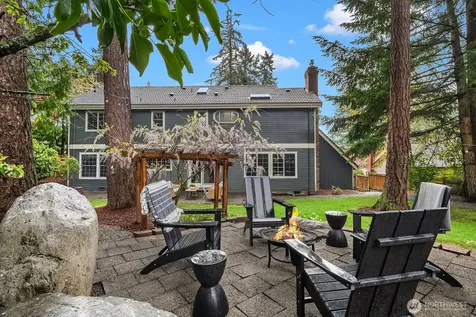 14314 NE 10th Place Bellevue WA 98007