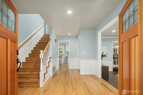 14314 NE 10th Place Bellevue WA 98007