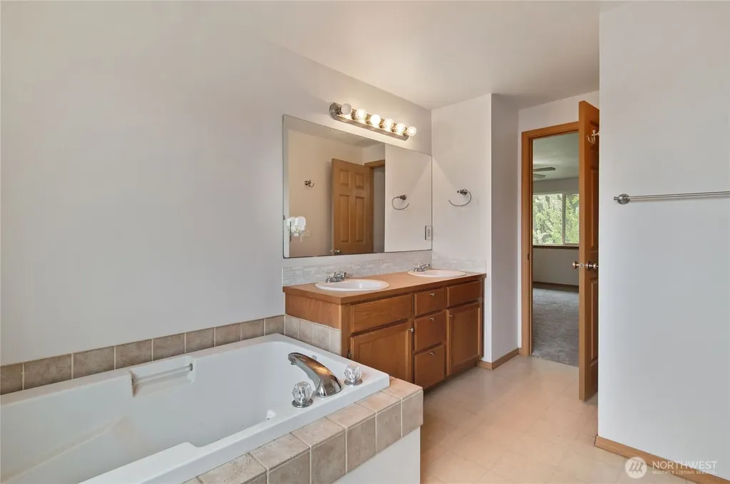 4916 204th Street Ct E Spanaway WA 98387