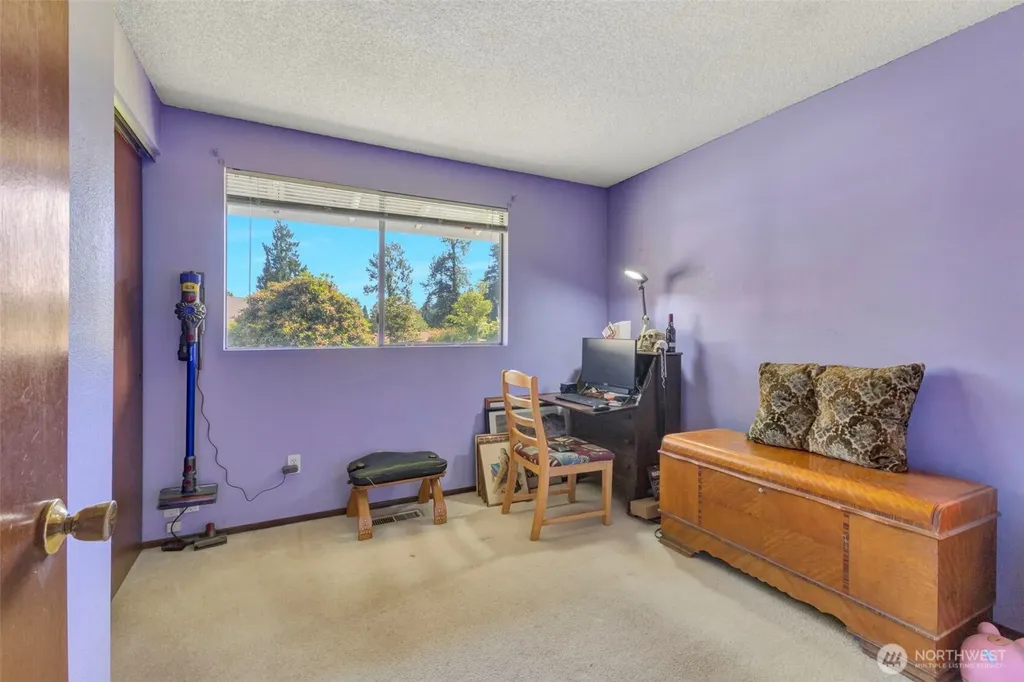 6506 103rd Street E Puyallup WA 98373
