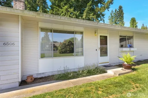 6506 103rd Street E Puyallup WA 98373