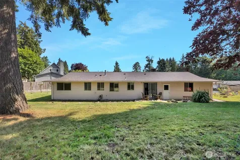 6506 103rd Street E Puyallup WA 98373