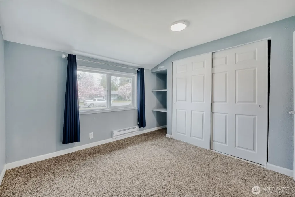 908 9th Street NE Auburn WA 98002
