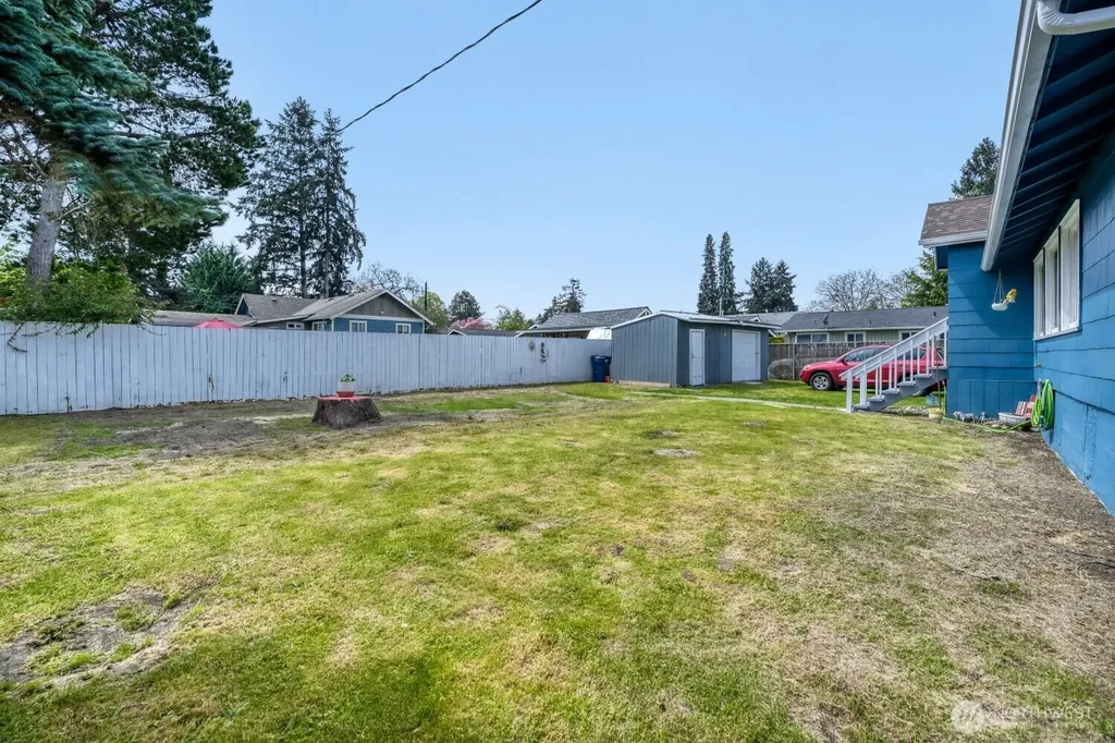 908 9th Street NE Auburn WA 98002
