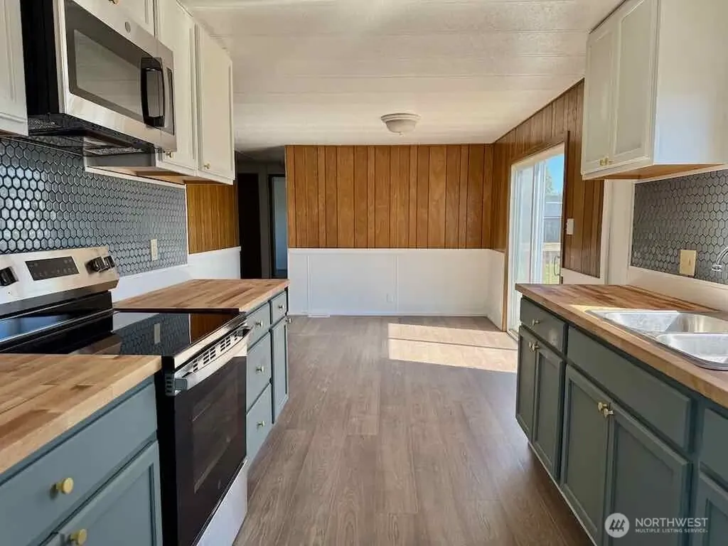 20 Meander Way Aberdeen WA 98520