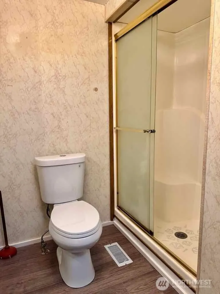20 Meander Way Aberdeen WA 98520