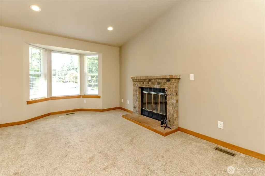 14817 105th Avenue Ct E Puyallup WA 98374