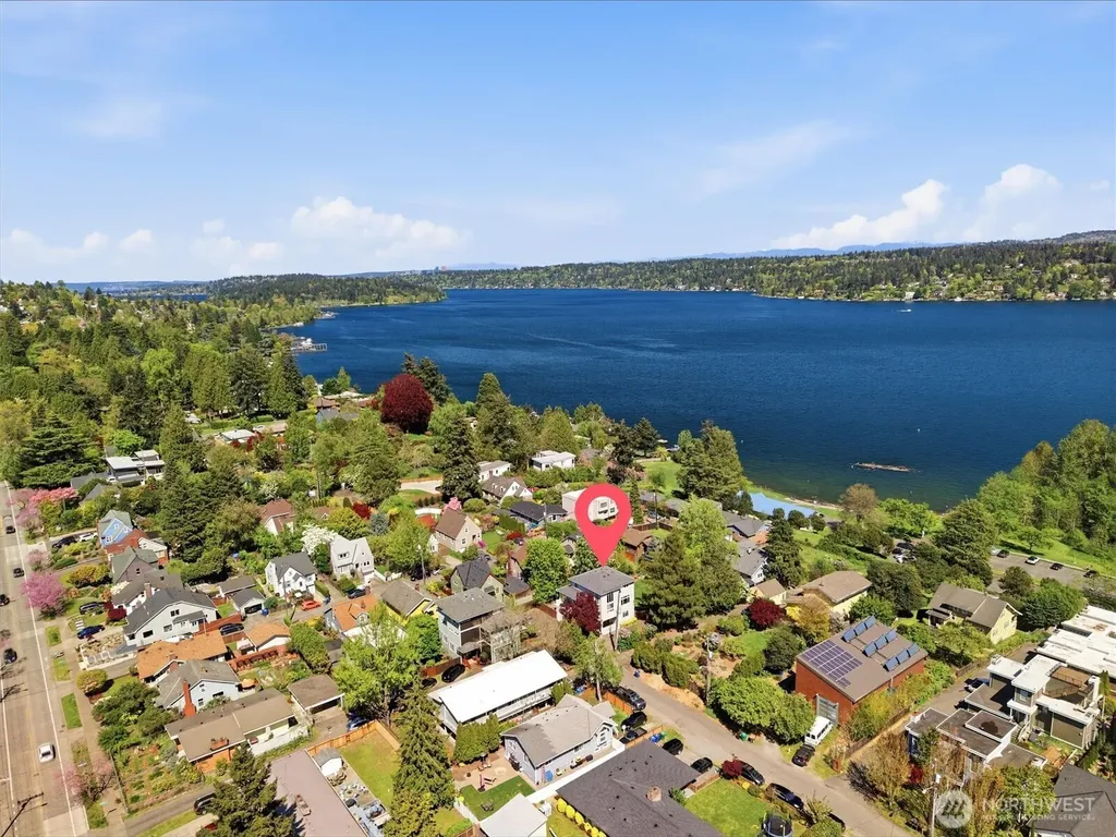 8304 54th Avenue S Seattle WA 98118