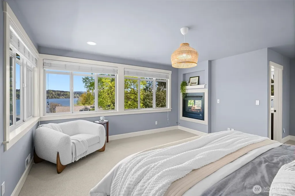 8304 54th Avenue S Seattle WA 98118