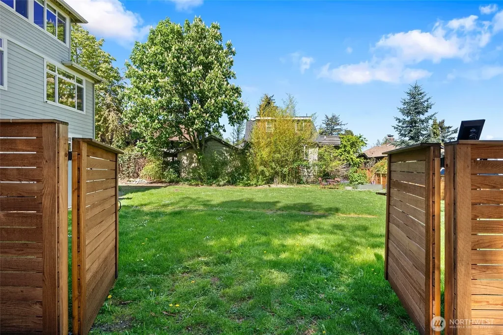 8304 54th Avenue S Seattle WA 98118