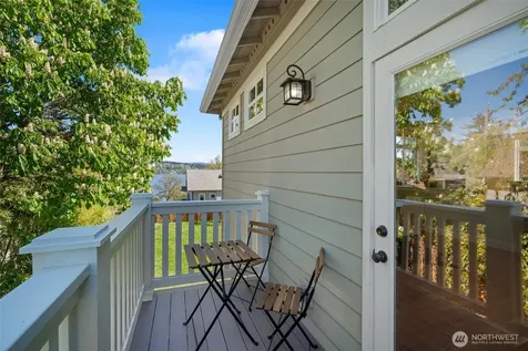8304 54th Avenue S Seattle WA 98118