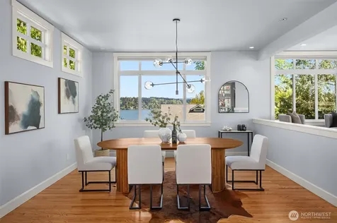 8304 54th Avenue S Seattle WA 98118
