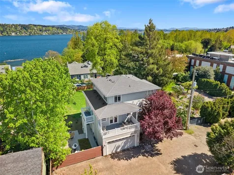 8304 54th Avenue S Seattle WA 98118