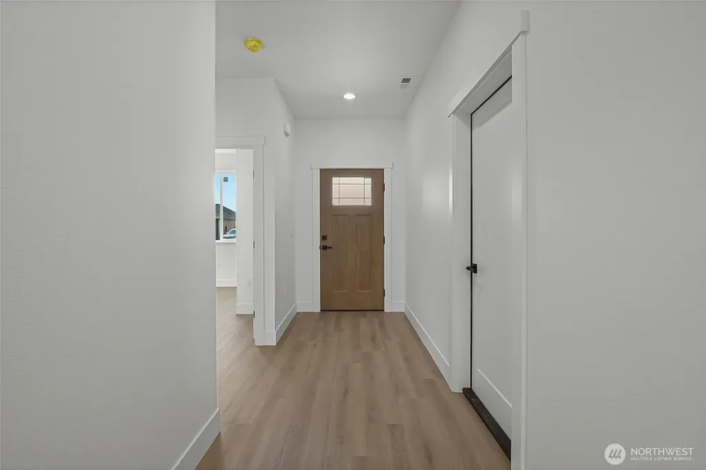 13 Parkside Lp Ephrata WA 98823