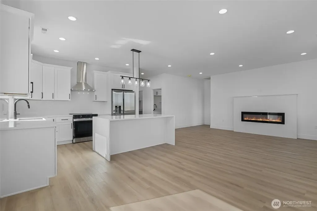 13 Parkside Lp Ephrata WA 98823