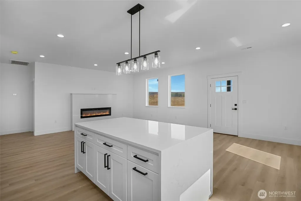 13 Parkside Lp Ephrata WA 98823