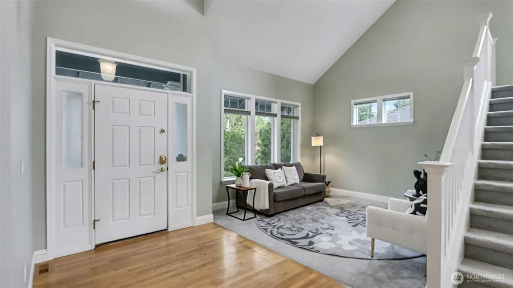 18637 172nd Place SE Renton WA 98058