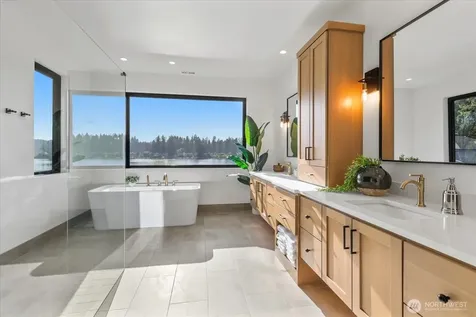 17333 191st Avenue NE Woodinville WA 98072
