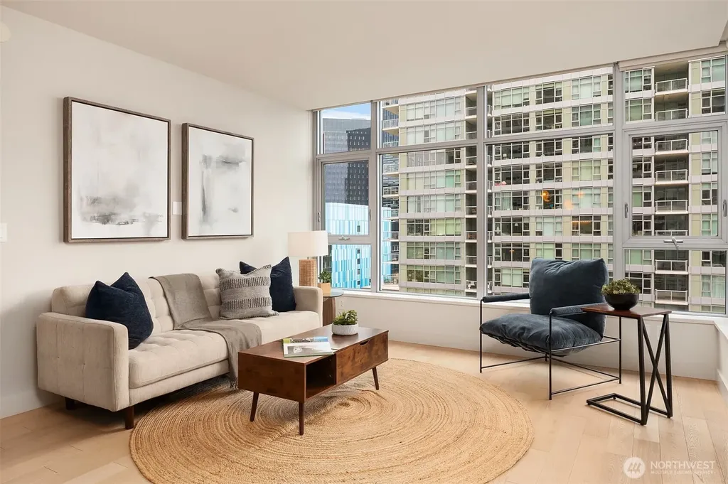 583 Battery Street Seattle WA 98121