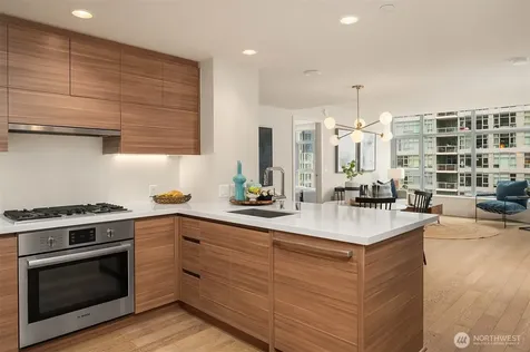 583 Battery Street Seattle WA 98121