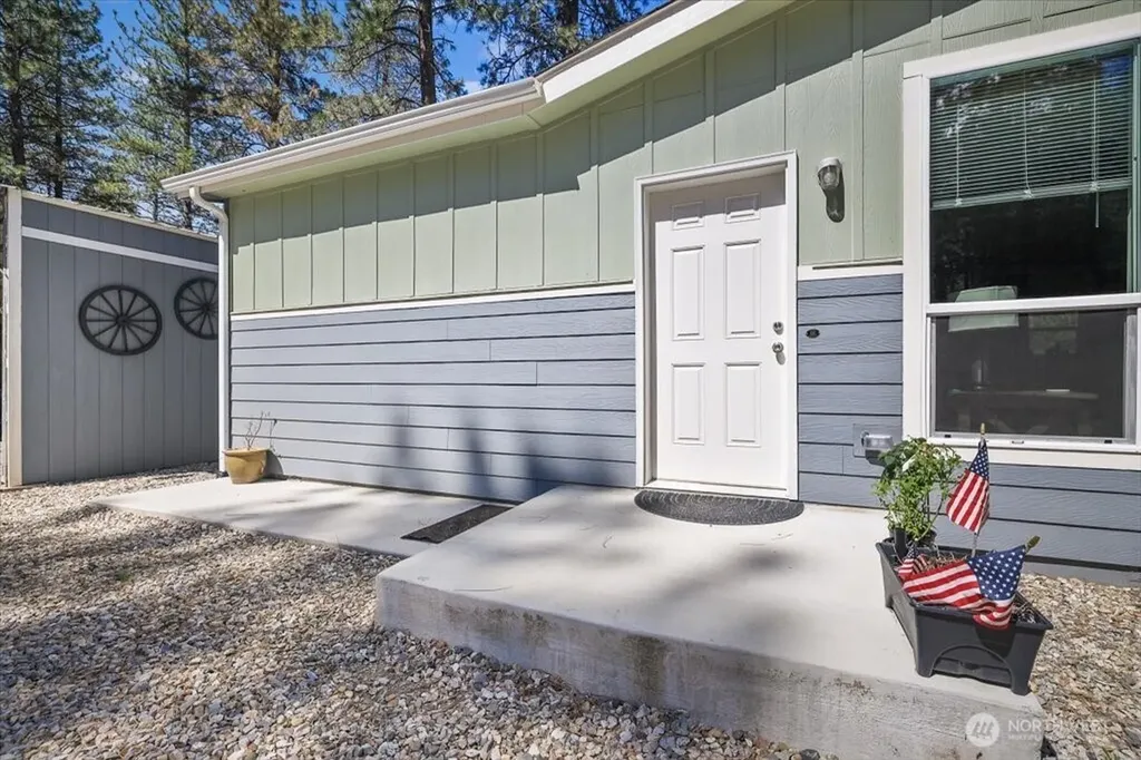 1259 E Deer Park Milan Road Deer Park WA 99006