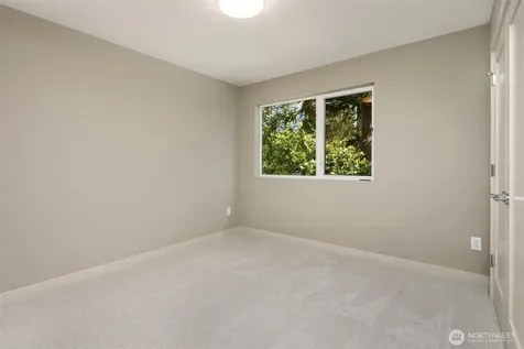 12249 NE 66th Street Kirkland WA 98033