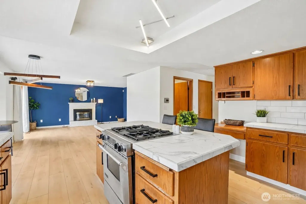 11309 NW 8th Court Vancouver WA 98685