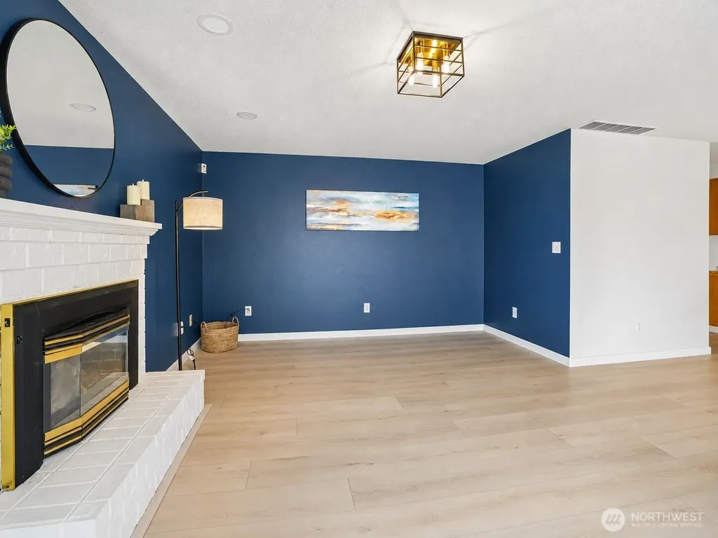 11309 NW 8th Court Vancouver WA 98685