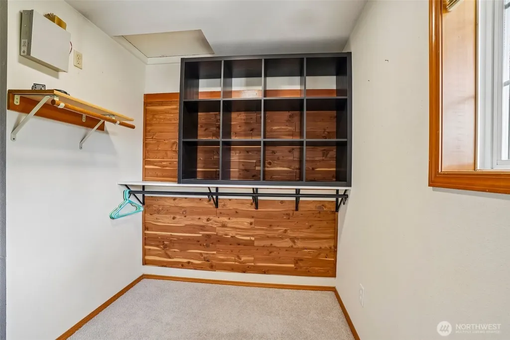 11309 NW 8th Court Vancouver WA 98685