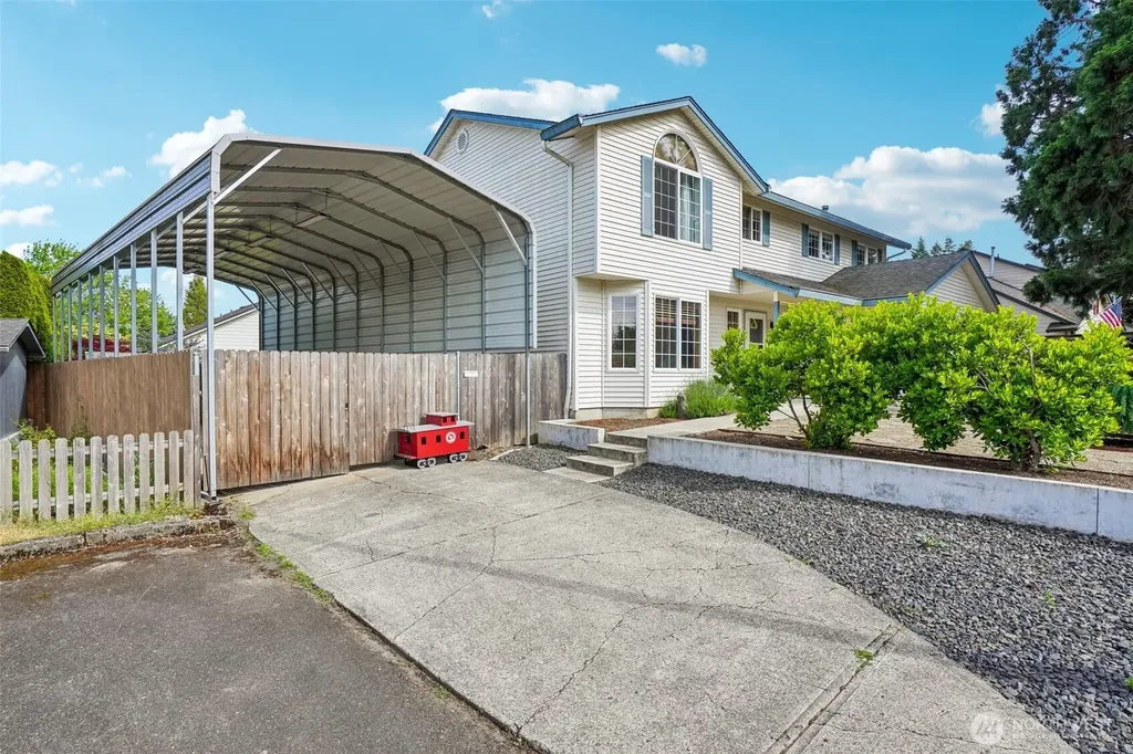 11309 NW 8th Court Vancouver WA 98685