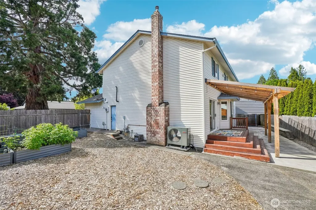 11309 NW 8th Court Vancouver WA 98685