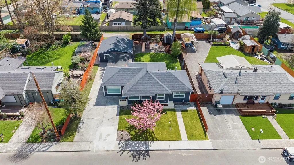 317 Laurelhurst Drive SE Tumwater WA 98501
