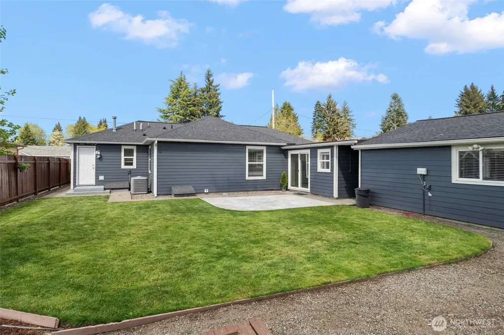 317 Laurelhurst Drive SE Tumwater WA 98501