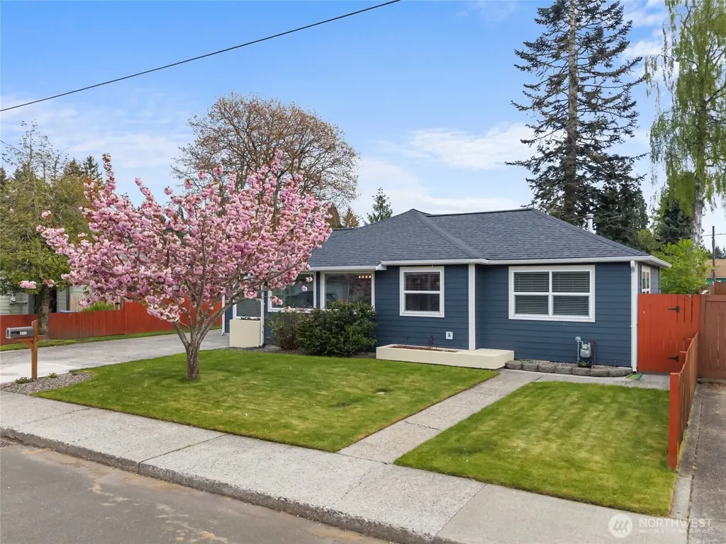 317 Laurelhurst Drive SE Tumwater WA 98501
