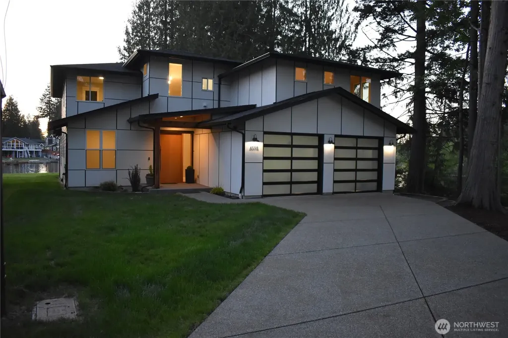 6598 Vandermark Road E Bonney Lake WA 98391