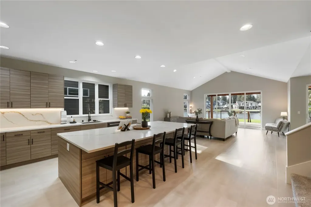 6598 Vandermark Road E Bonney Lake WA 98391