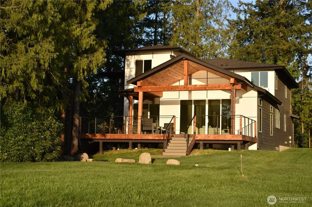 6598 Vandermark Road E Bonney Lake WA 98391