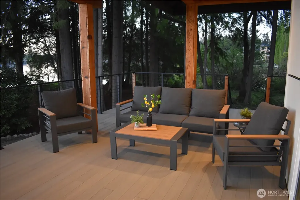 6598 Vandermark Road E Bonney Lake WA 98391