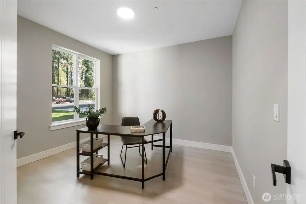 6598 Vandermark Road E Bonney Lake WA 98391