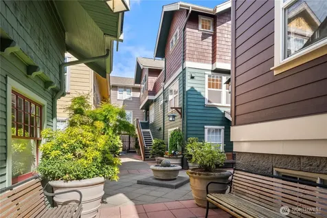 5430 California Avenue SW Seattle WA 98136
