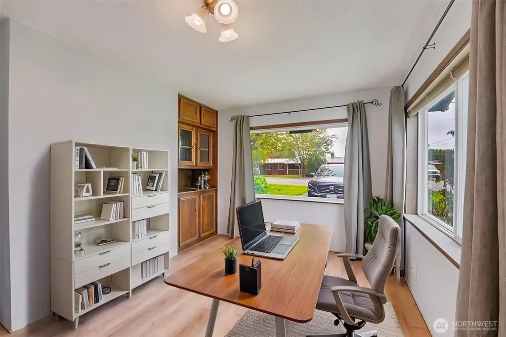 16973 Vaughn Road Mount Vernon WA 98273