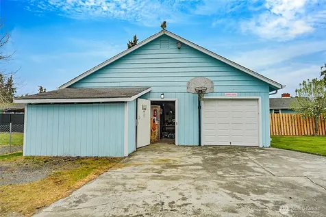 16973 Vaughn Road Mount Vernon WA 98273