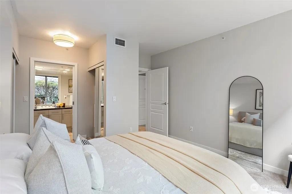 2929 1st Avenue Seattle WA 98121