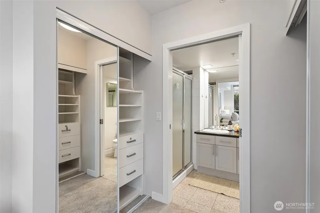 2929 1st Avenue Seattle WA 98121
