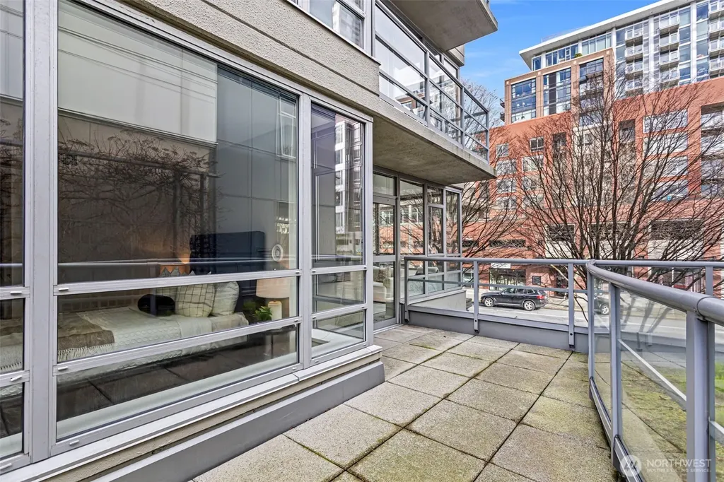 2929 1st Avenue Seattle WA 98121