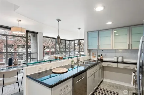 2929 1st Avenue Seattle WA 98121