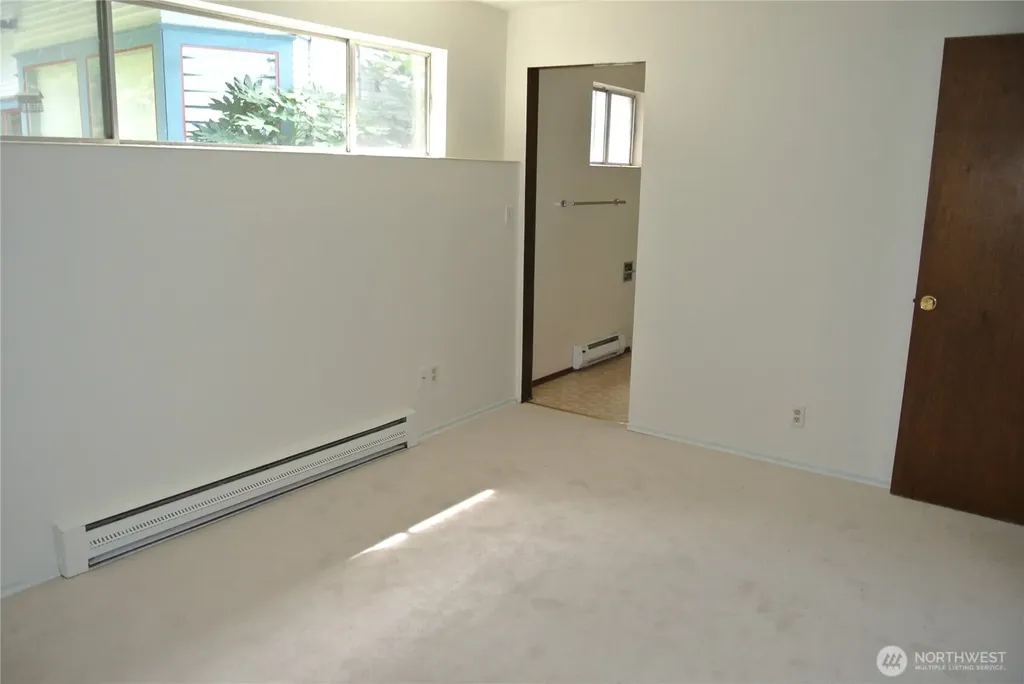 3438 14th Avenue W Seattle WA 98119