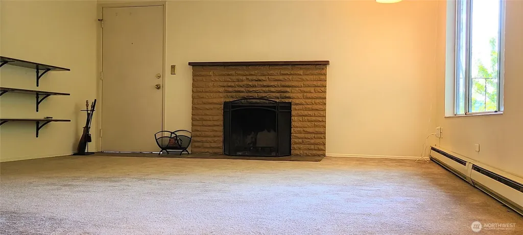 3438 14th Avenue W Seattle WA 98119